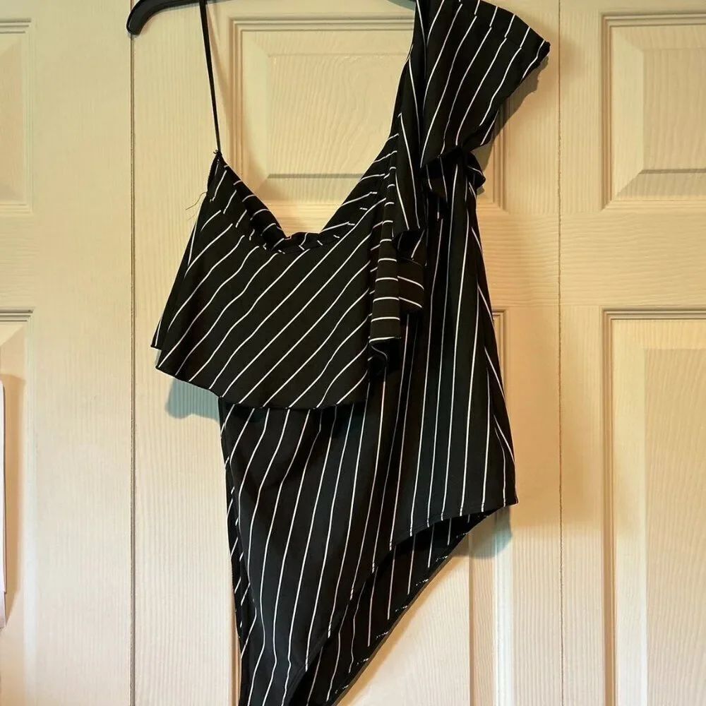 Shein Curve One Shoulder Bodysuit Women Sz 3XL Black Snap Closure. B2
